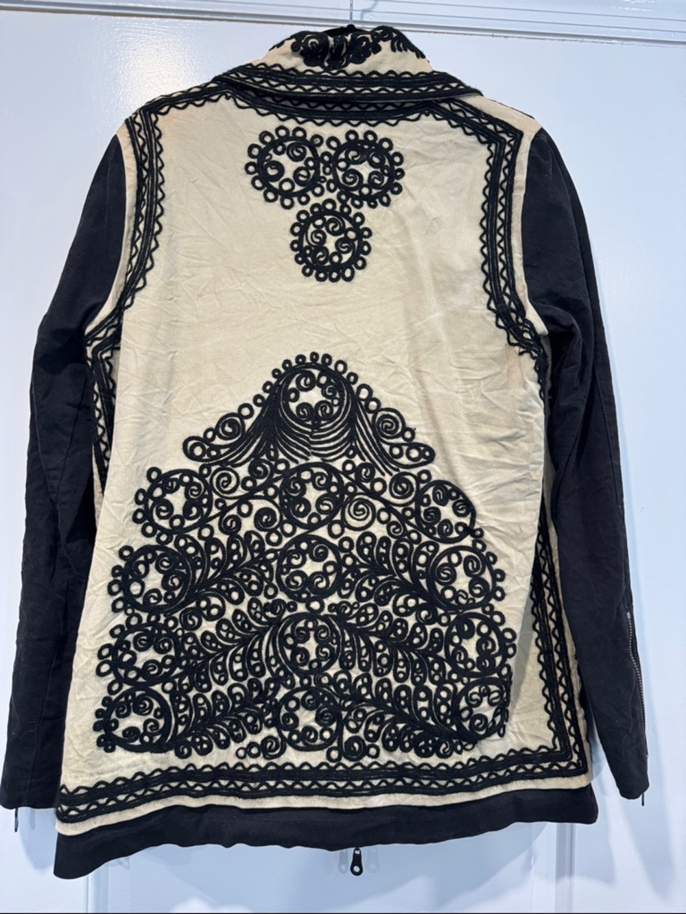 Free People Black & Tan Boho Embroidered Stitch Quills jacket Size Medium - Picture 9 of 10